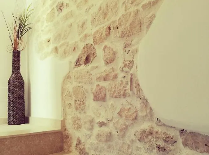 Affittacamere Flavì 3*